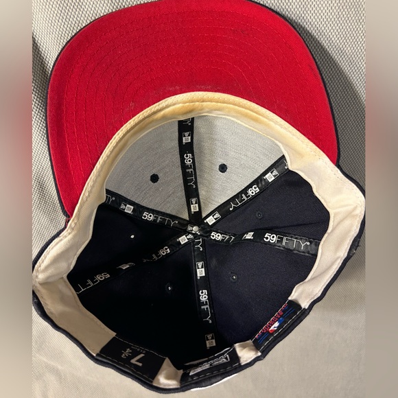 San Francisco Giants New Era 59Fifty Hat 7-3/4 Navy/Red Bill - Picture 4 of 4